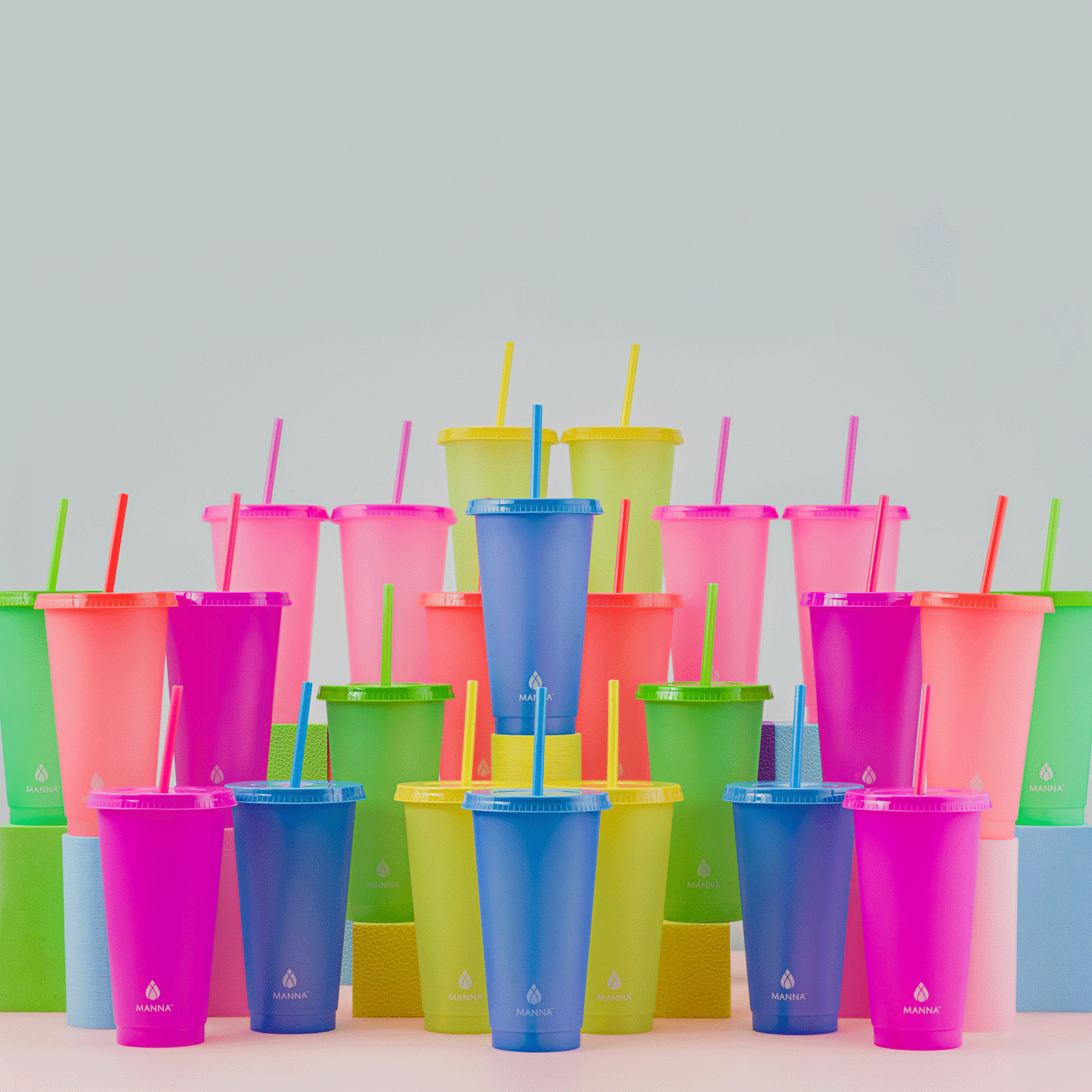 24-piece-original-color-changing-cup-set-i8 A0029811.gif