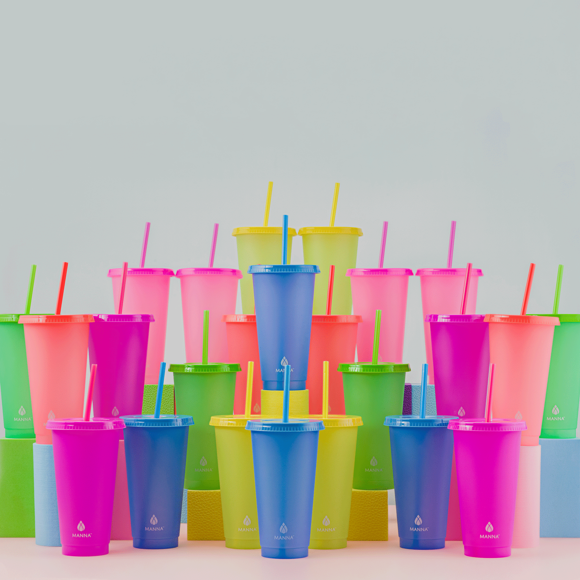 24-piece-original-color-changing-cup-set-i8 A0029811.gif