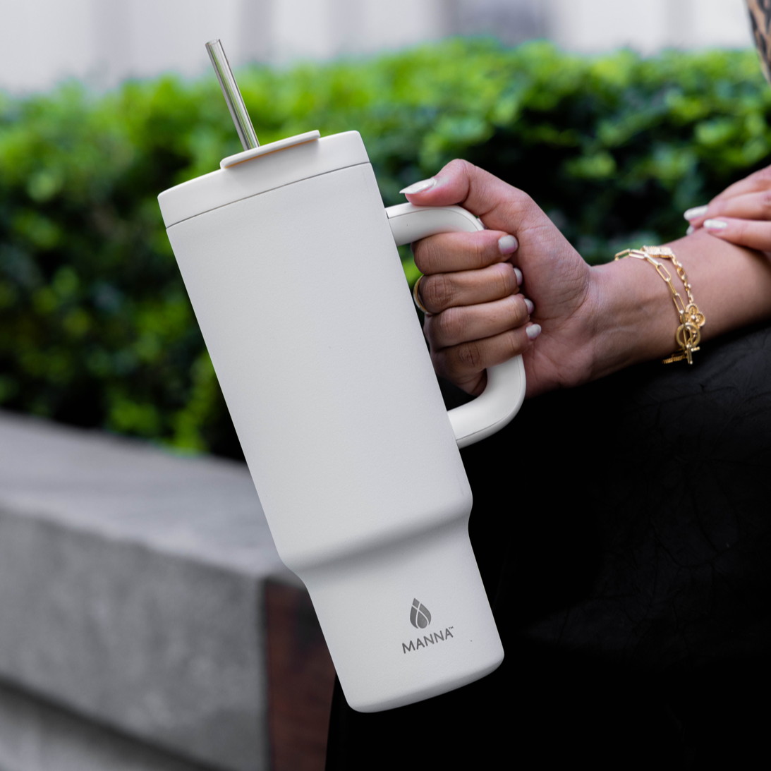 40-oz-leisure-tumbler-u9 Core_Home_Manna_Lifestyle_AUG_13-38.png